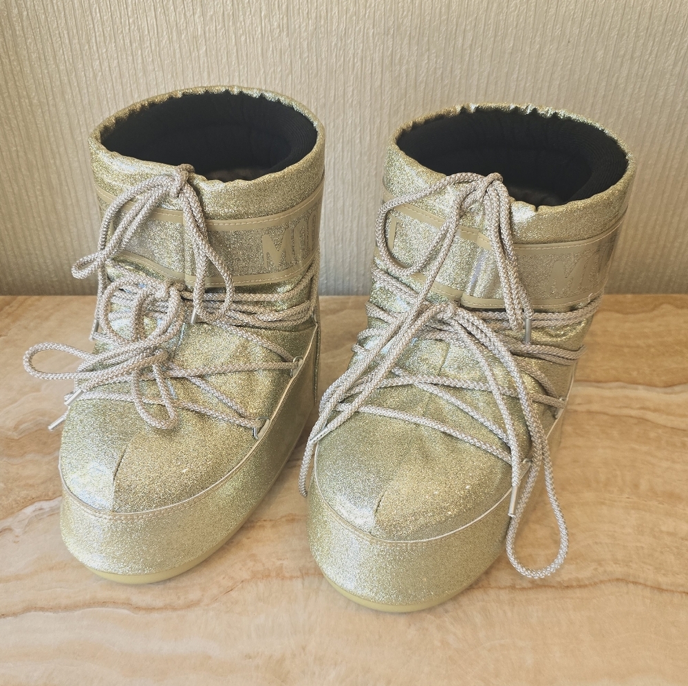 Moon Boot Low Icon Glitter Snow Boot Gold Moon Boots Glitter Gold Boots Short - Picture 7 of 17